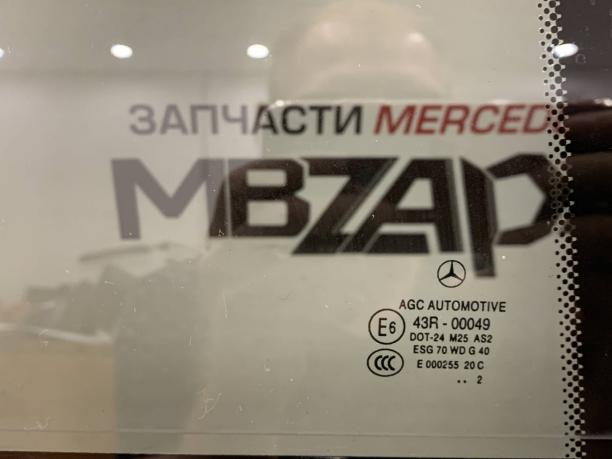 Дверь задняя правая Mercedes W204 C a2047302200