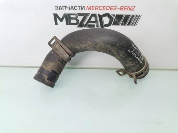 Патрубок охлаждения Mercedes W221 S400 a2215018384