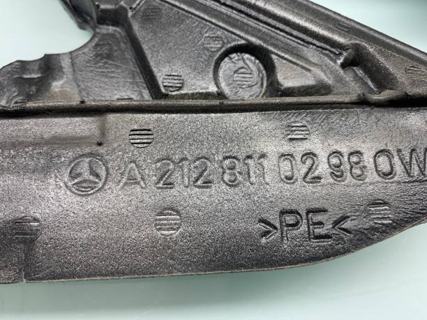 Прокладка зеркала Mercedes W212 a2128110198