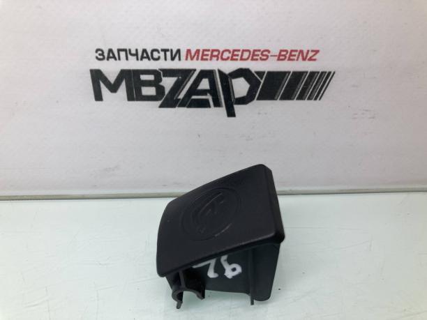 Крышка спинки Isofix Mercedes W164 a1649245937