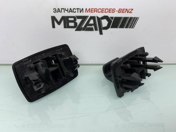 Крепеж козырька Mercedes W166 a0998101412