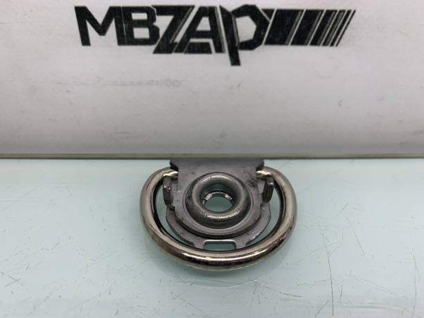 Петля пола багажника Mercedes W205 a2048602114