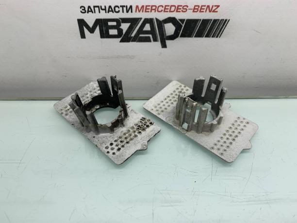 Кронштейн парктроника Mercedes W222 a2228851625