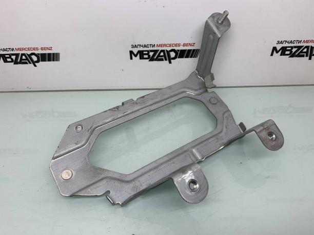 Кронштейн блока радара Mercedes W222 a2225401540