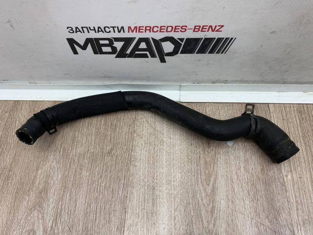 Патрубок охлаждения Mercedes W205 a2058300406