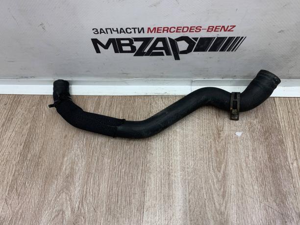 Патрубок охлаждения Mercedes W205 a2058300406