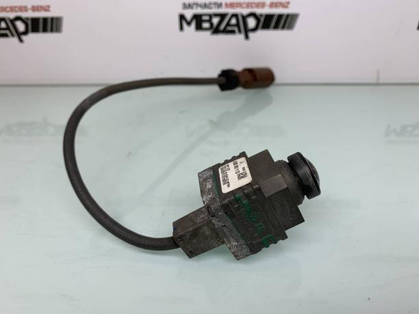 Камера передняя Mercedes W166 GLE a0009051103