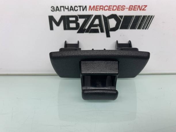 Держатель козырька Mercedes W222 a2468100012