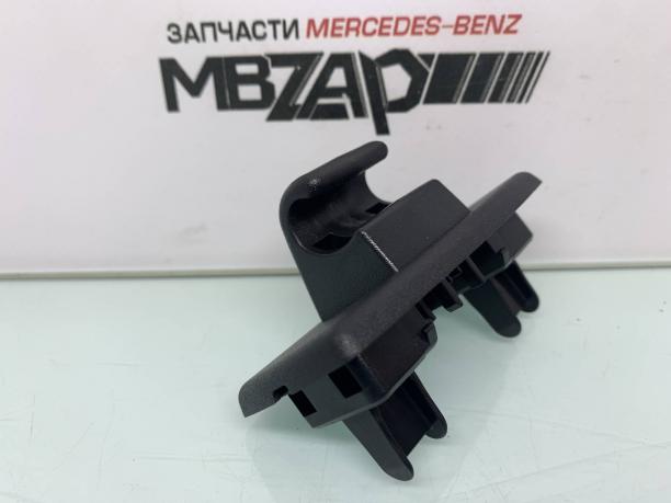 Держатель козырька Mercedes W222 a2468100012