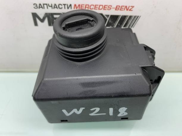 Замок зажигания Mercedes W212 a2189054701