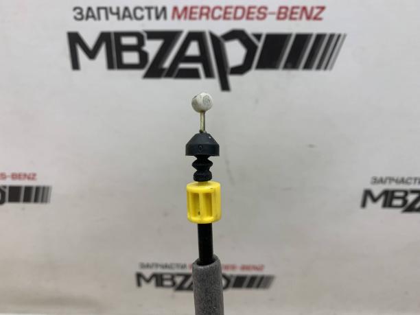 Замок передний правый Mercedes W212 a2047203635