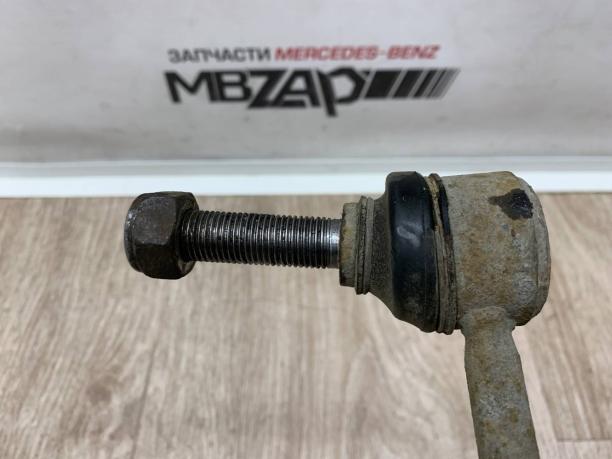 Стойка переднего стабилизатора Mercedes W164 ML a1643202132