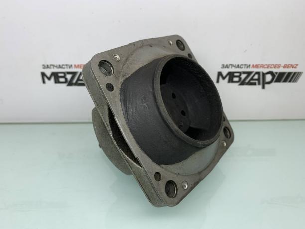 Подушка АКПП Mercedes W166 a1662400618