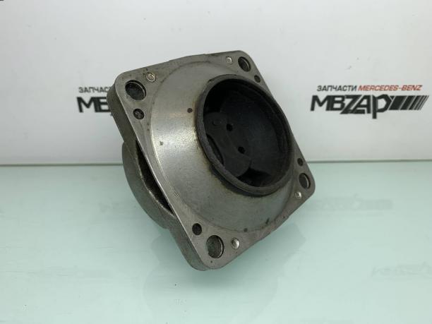 Подушка АКПП Mercedes W166 a1662400618