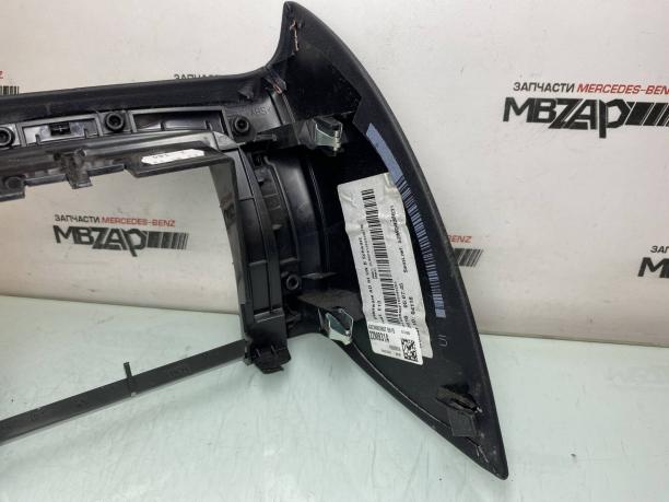 Накладка консоли задняя Mercedes w222 a2226802807