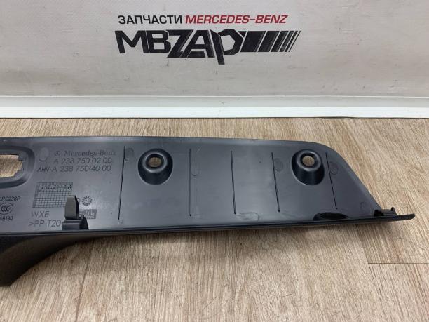 Накладка крышки багажника Mercedes w238 a2387500200