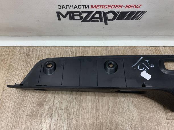 Накладка крышки багажника Mercedes w238 a2387500200