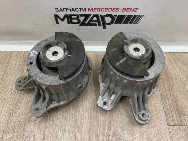 Подушка двигателя Mercedes W205 a2052406617