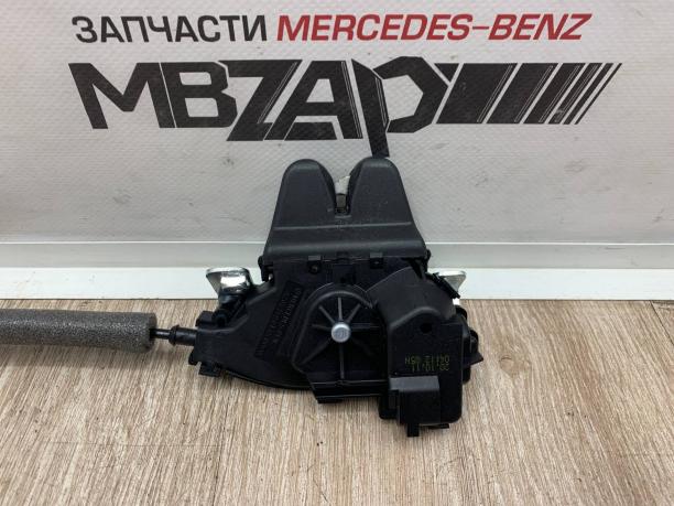 Замок крышки багажника Mercedes W212 E 212 a2047500185