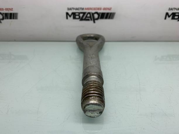 Крюк буксировочный Mercedes W164 a2406280035