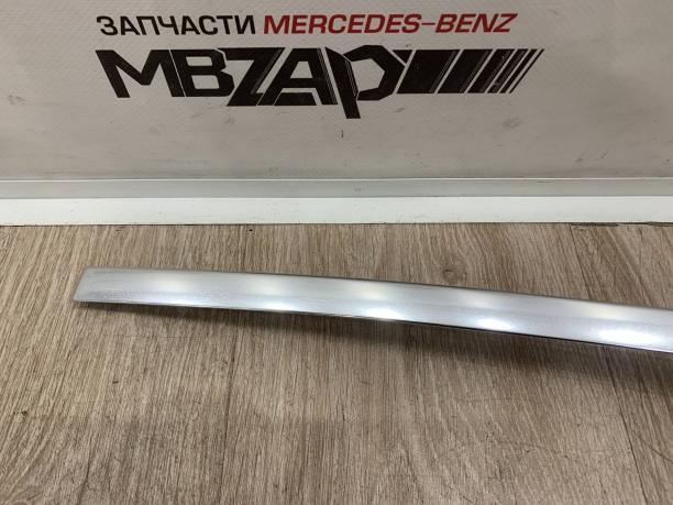 Молдинг двери задней левой Mercedes W222 a2226988300