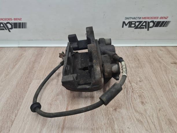 Суппорт передний левый Mercedes W251 a1644202383