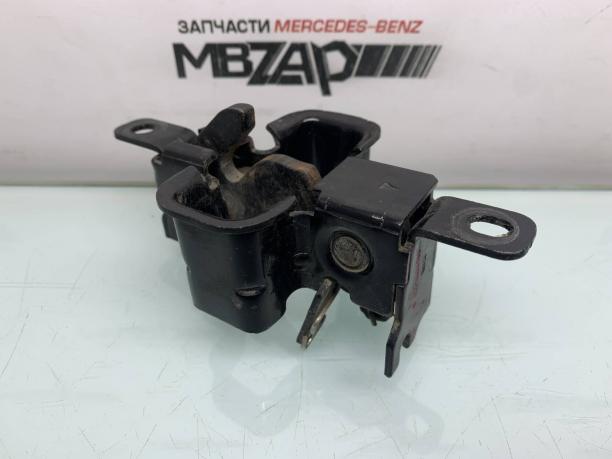 Замок капота Mercedes W221 a2218800060