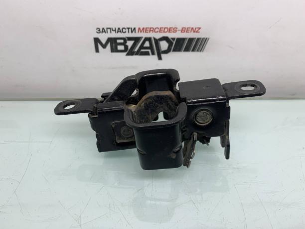 Замок капота Mercedes W221 a2218800060