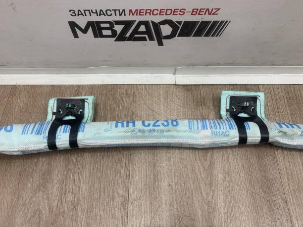 Шторка правая Mercedes w238 a2388601202