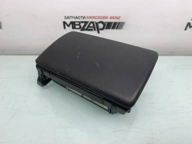 Пепельница задняя левая Mercedes w221 a2218101330