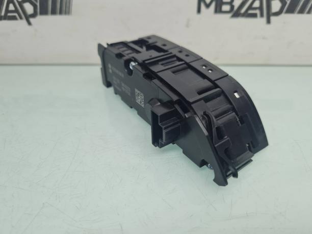 Блок кнопок центральной консоли Mercedes W205 a2059059608