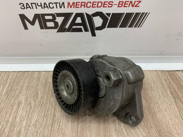 Натяжитель ремня m272 Mercedes W221 a2722000270