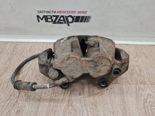 Суппорт передний правый Mercedes W251 a1644202483