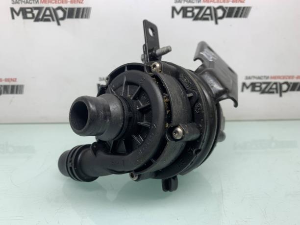 Дополнительный насос охлаждения Mercedes w213 a0005002686