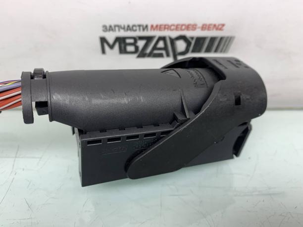 Разъем блока управления Mercedes W205 a0009002008