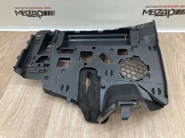 Накладка торпеды нижняя Mercedes W222 a2226808304