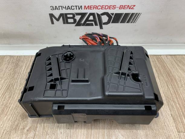 Блок предохранителей задний Mercedes W205 a2059068501