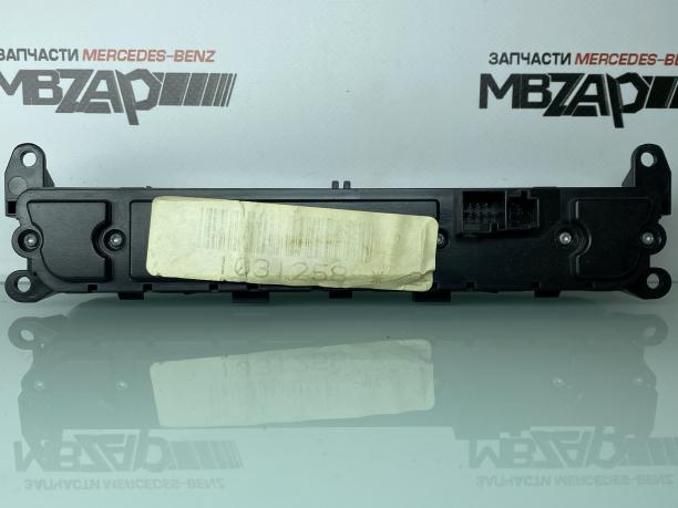 Блок кнопок Mercedes W251 a2518700610