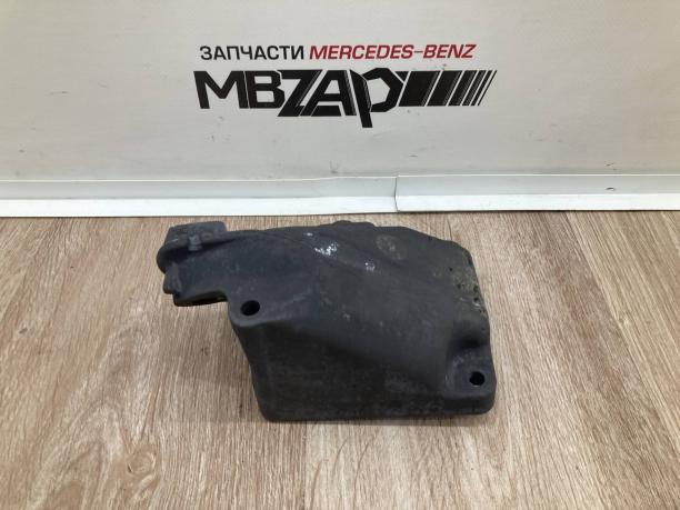 Кронштейн двигателя левый Mercedes W164 a2722234104