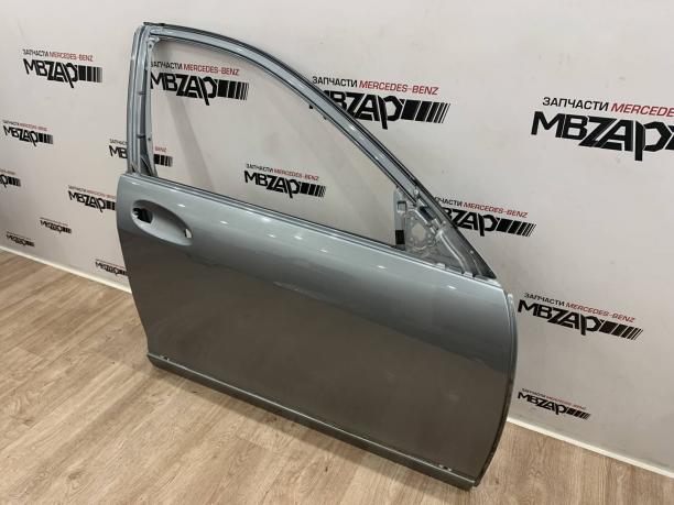 Дверь передняя правая Mercedes W221 a2217200205