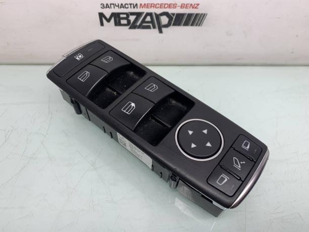 Блок кнопок стеклоподъемников Mercedes W204 C 204 a2049055402