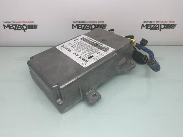 Блок управления AIRBAG Mercedes W212  a2129010700