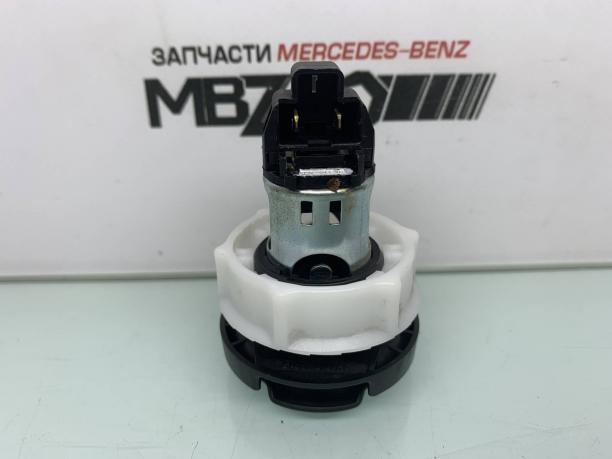 Розетка багажного отделения Mercedes W222 a0008207251