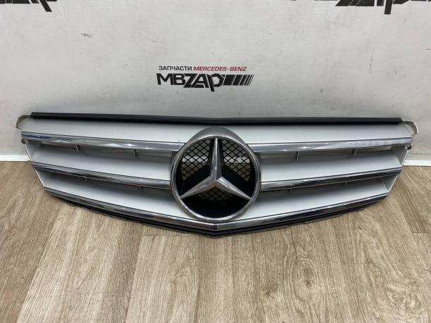 Решетка радиатора Mercedes W204 рестайлинг a2048800023