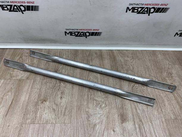 Распорка моторного отсека Mercedes W205 a2056280724