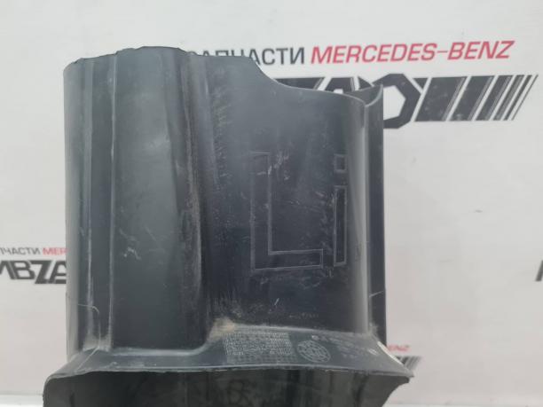 Кожух амортизатора левый Mercedes W222 a2226980030