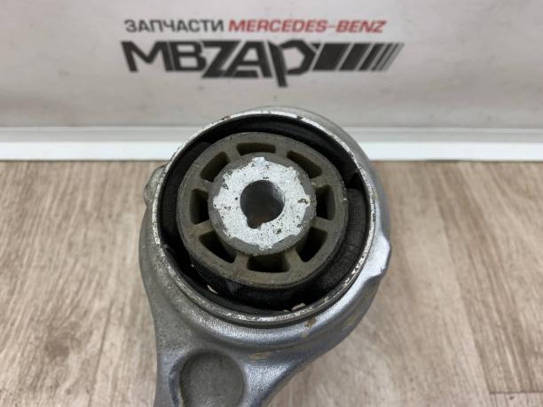 Рычаг передний правый Mercedes W205 a2053301605