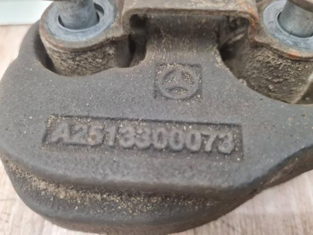 Демпфер переднего редуктора Mercedes w251 R 251 a2513300073