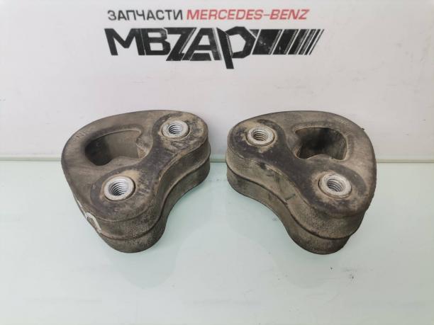 Резинка глушителя Mercedes W221 a1294920282