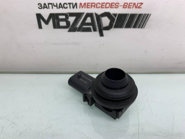 Датчик вакуумного усилителя Mercedes W205 a0009051701